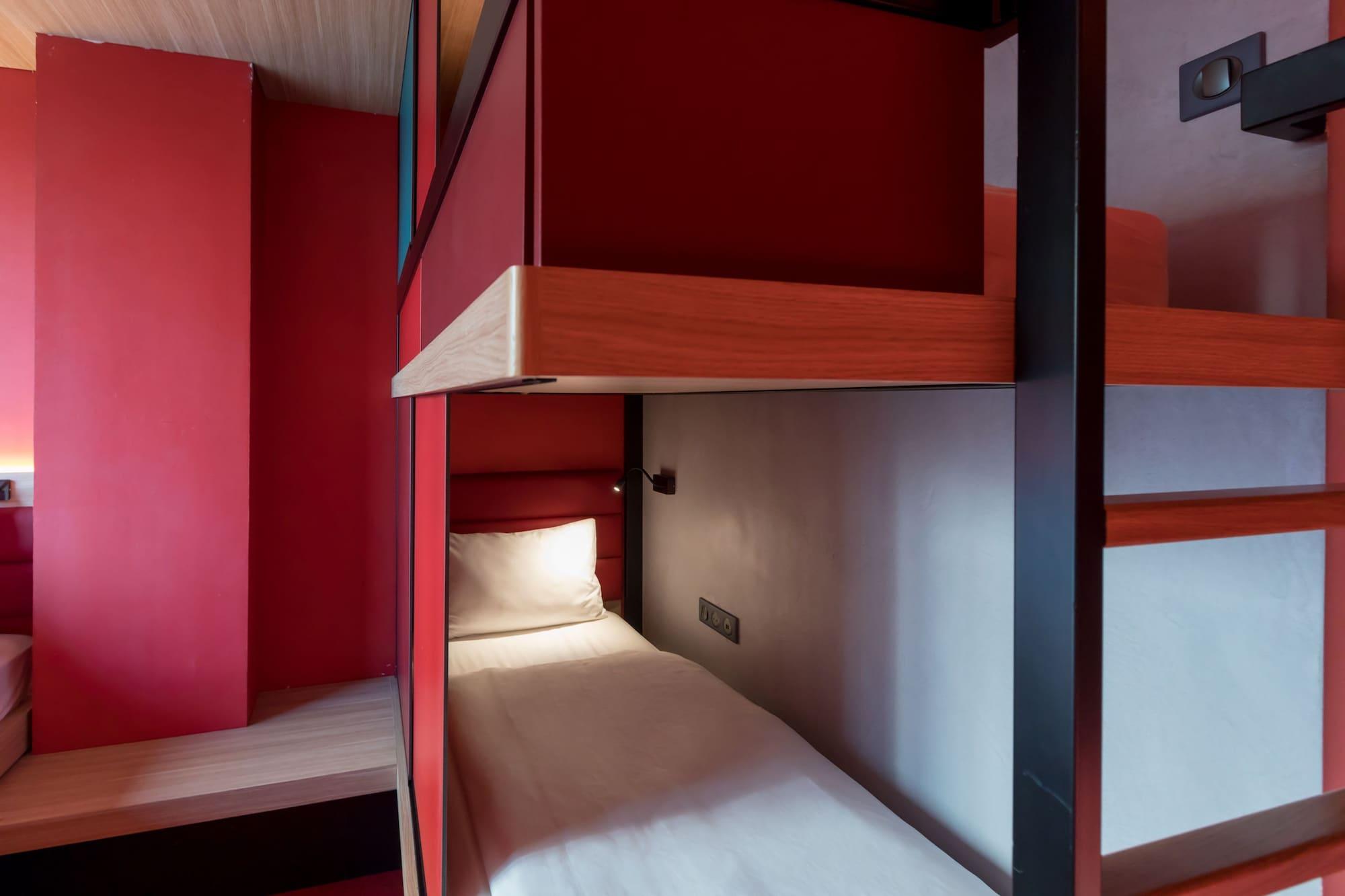 Yooma Urban Lodge Tour Eiffel Париж Экстерьер фото