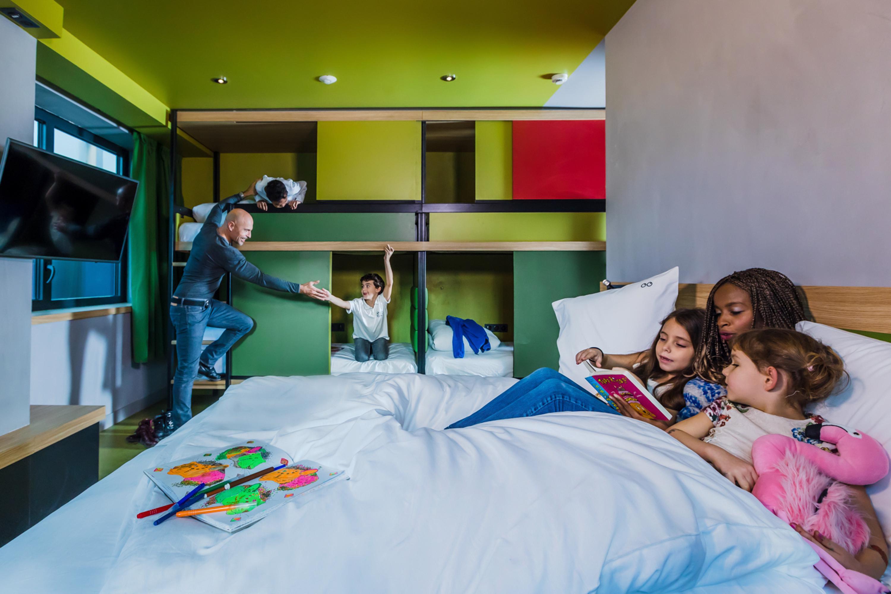Yooma Urban Lodge Tour Eiffel Париж Экстерьер фото